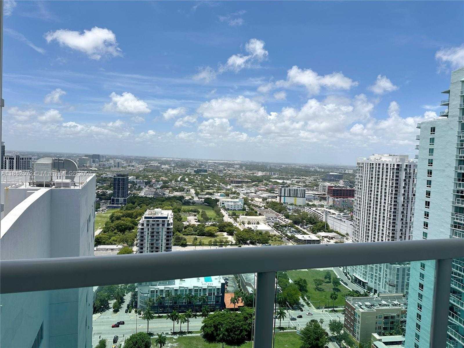 Small Image of 1800 NORTH BAYSHORE DR #4102, Miami Number 25