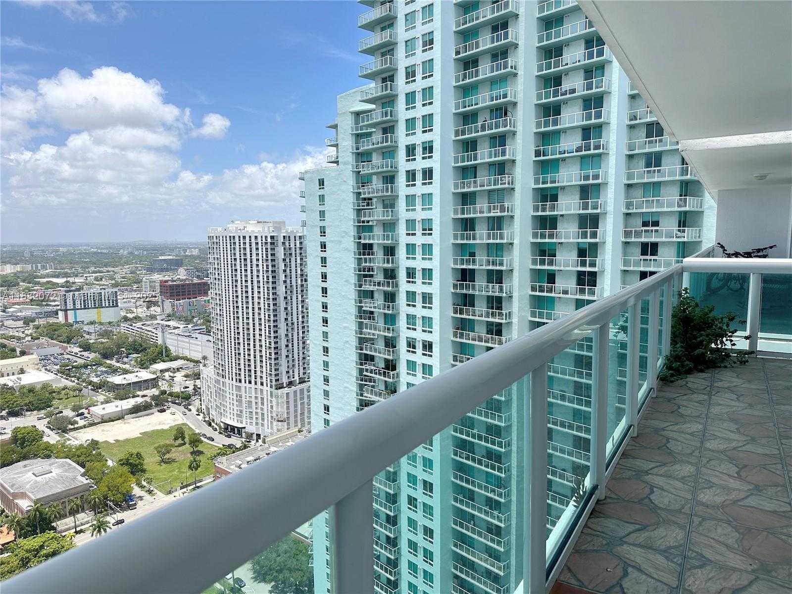 Small Image of 1800 NORTH BAYSHORE DR #4102, Miami Number 27