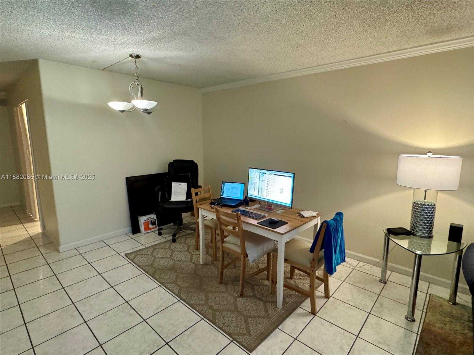 Small Image of 2401 COLLINS AVE #611, Miami Beach Number 16