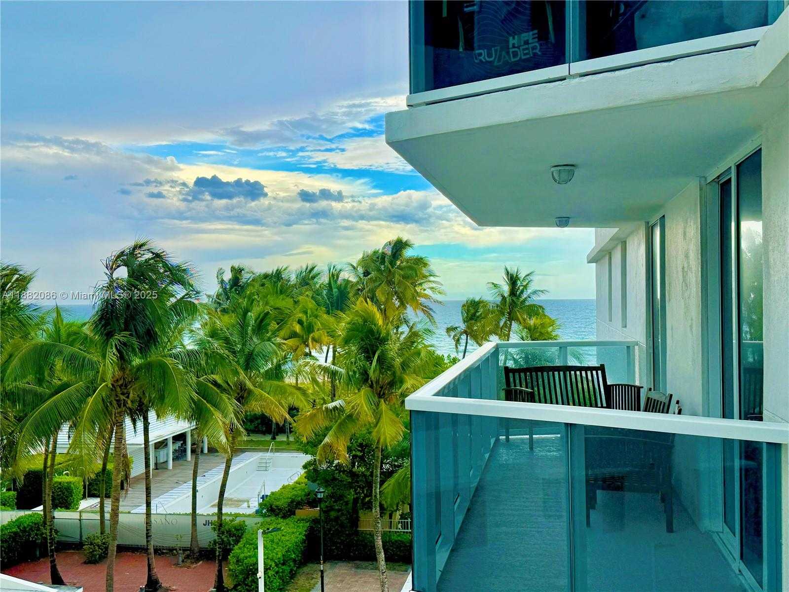 Small Image of 2401 COLLINS AVE #611, Miami Beach Number 34