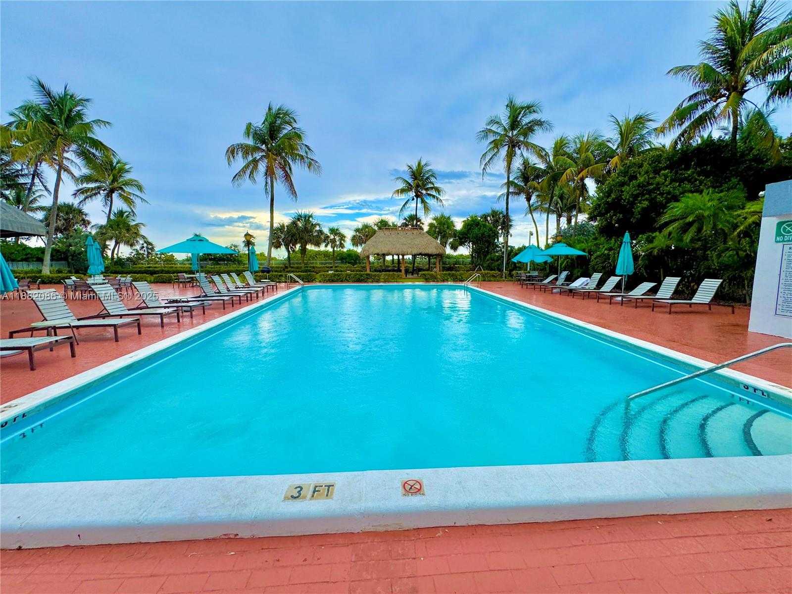 Small Image of 2401 COLLINS AVE #611, Miami Beach Number 62