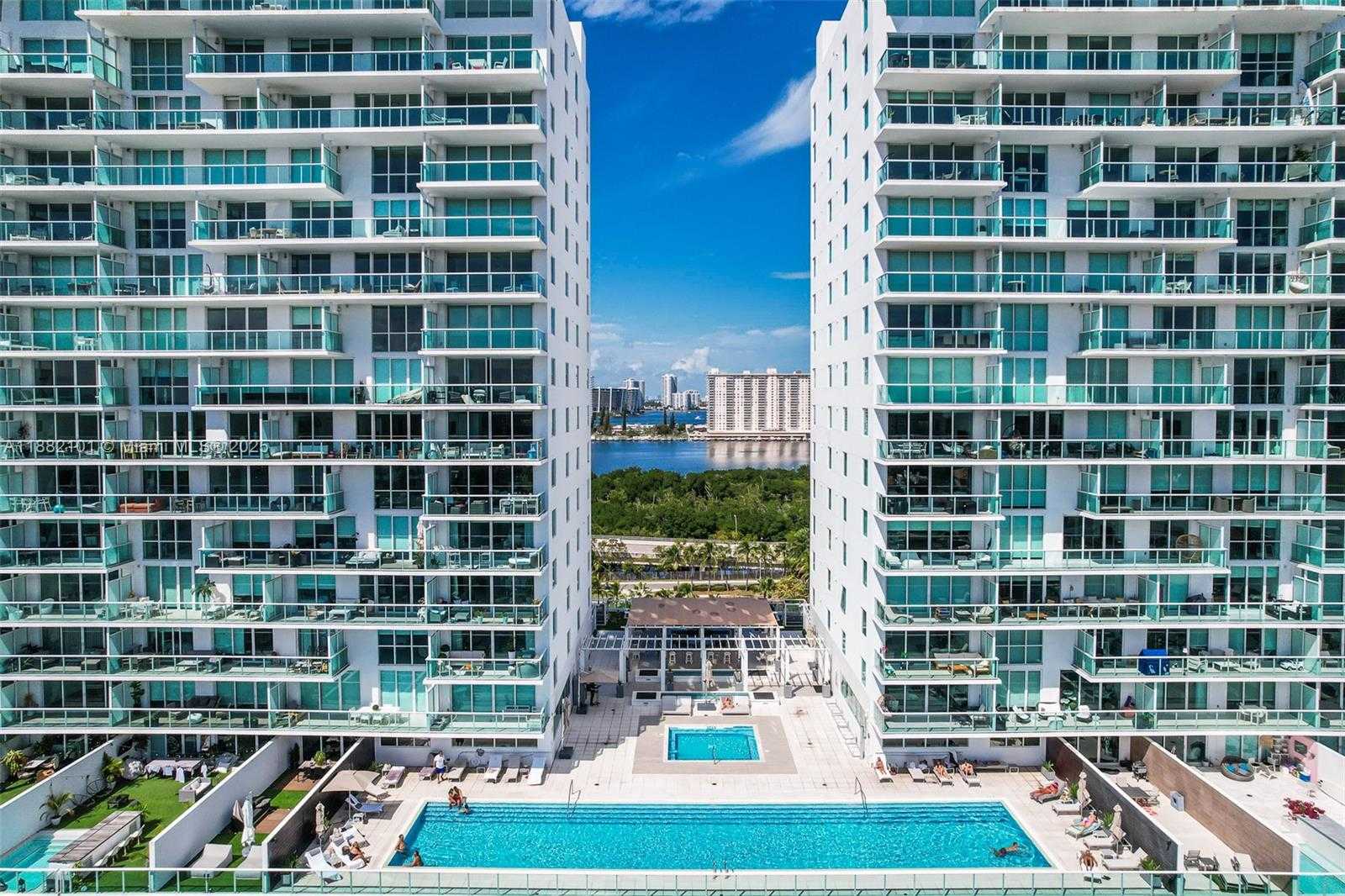 Small Image of 400 SUNNY ISLES BLVD #920, Sunny Isles Beach Number 3
