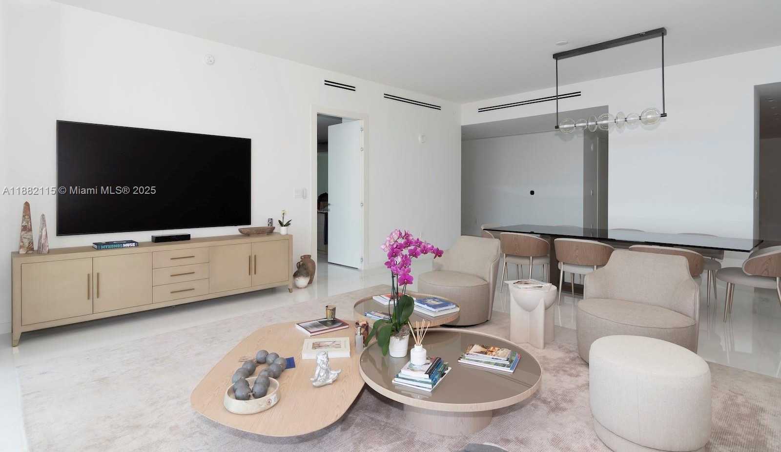Small Image of 300 BISCAYNE BLVD WAY #3503, Miami Number 13