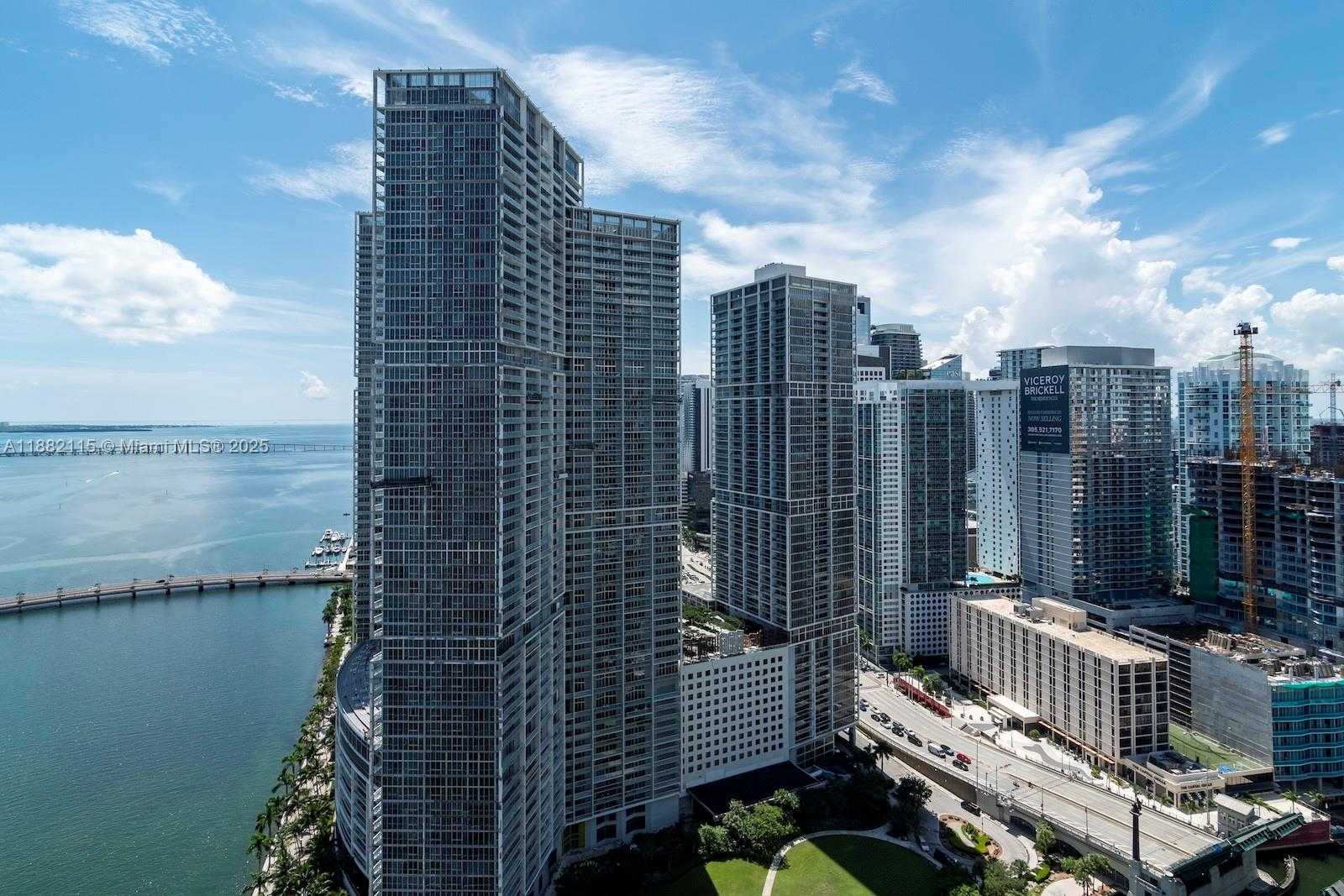 Small Image of 300 BISCAYNE BLVD WAY #3503, Miami Number 2