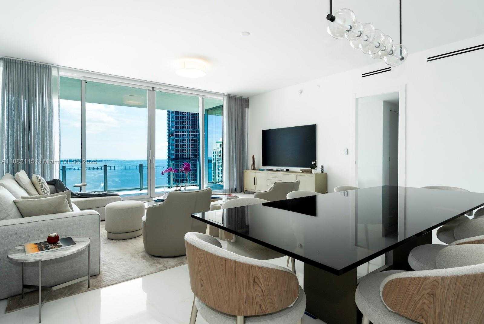 Small Image of 300 BISCAYNE BLVD WAY #3503, Miami Number 6