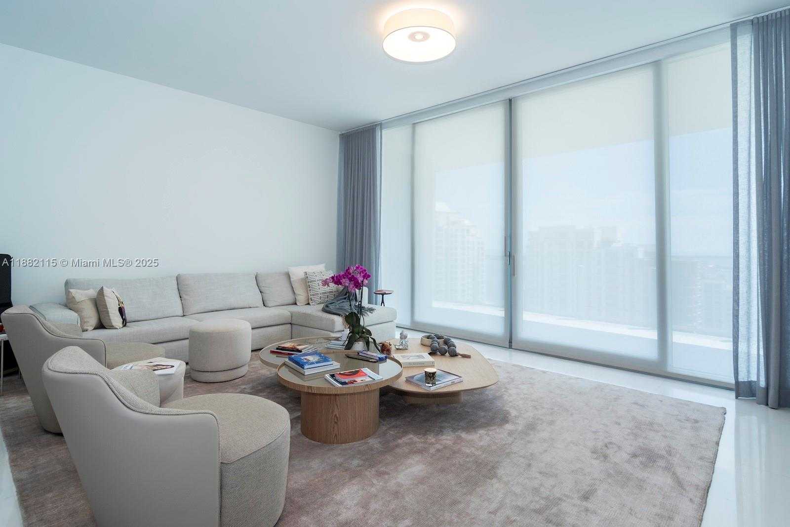 Small Image of 300 BISCAYNE BLVD WAY #3503, Miami Number 9