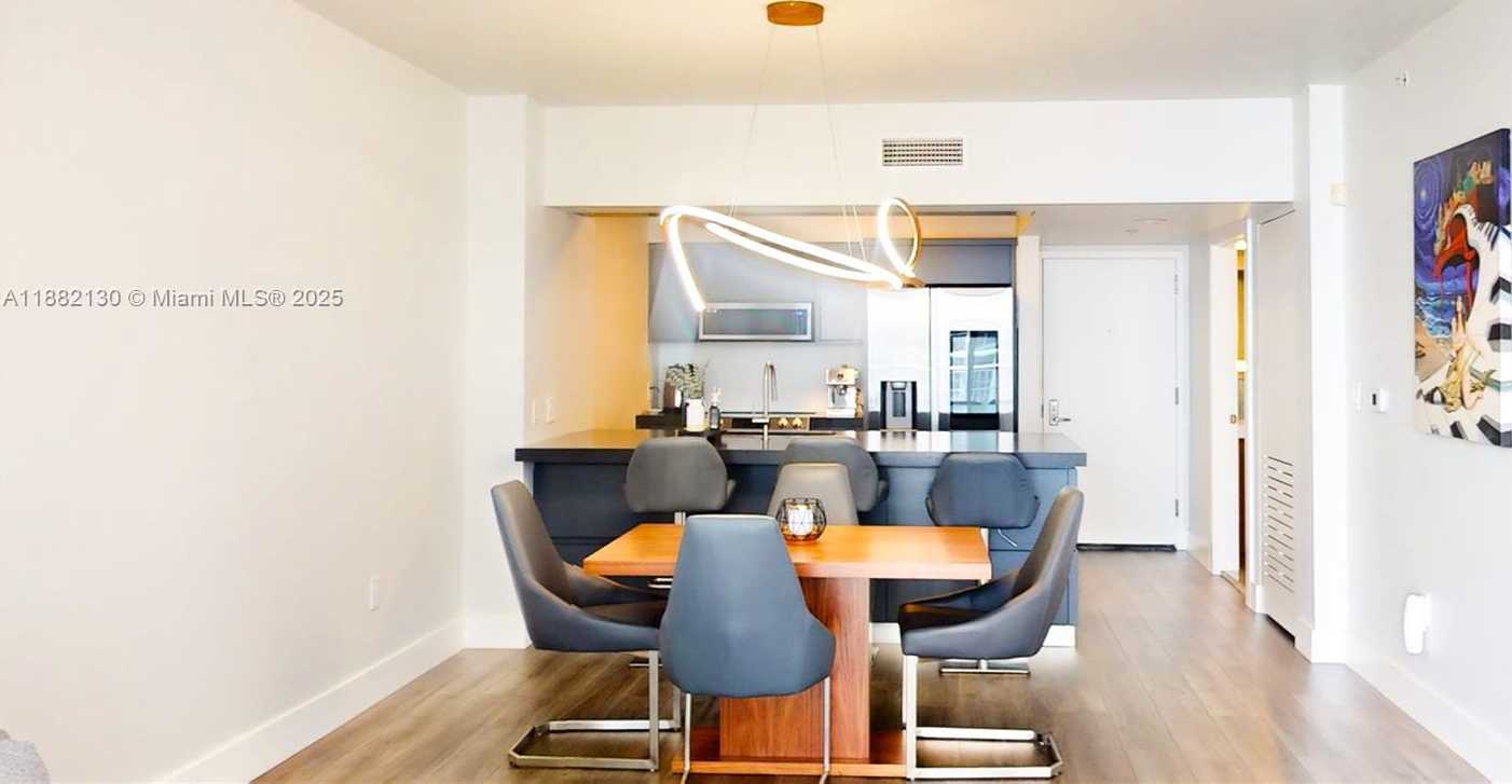 Small Image of 1750 NORTH BAYSHORE DR #2803, Miami Number 10