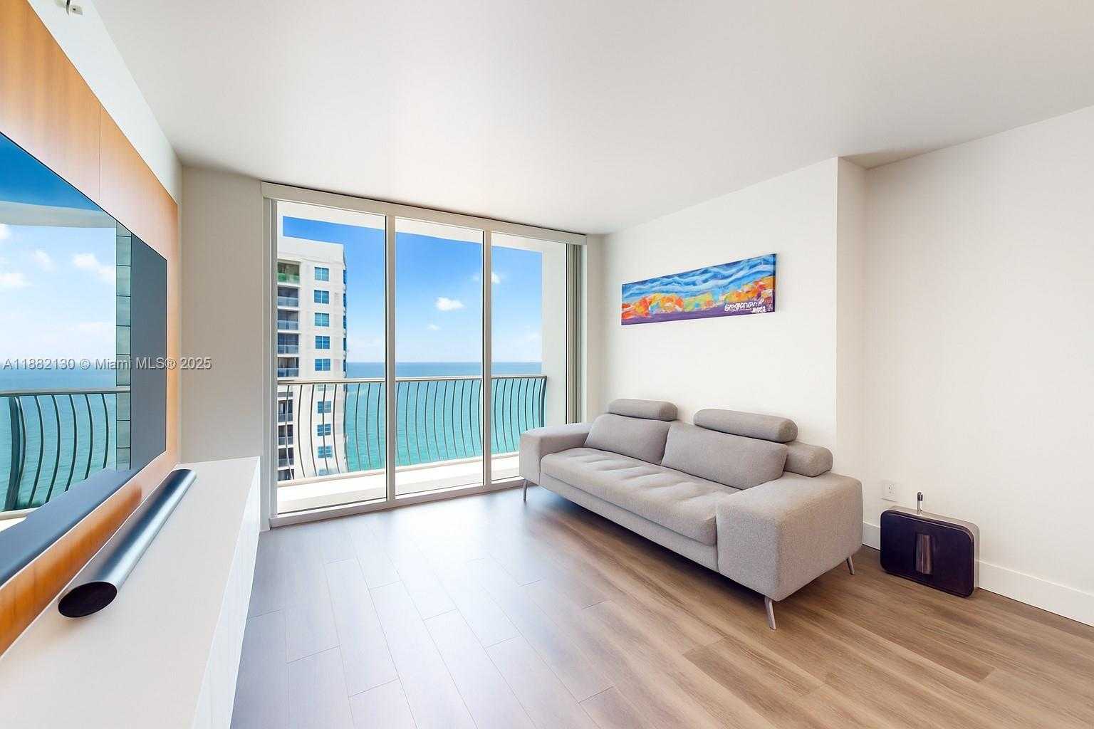 Small Image of 1750 NORTH BAYSHORE DR #2803, Miami Number 2