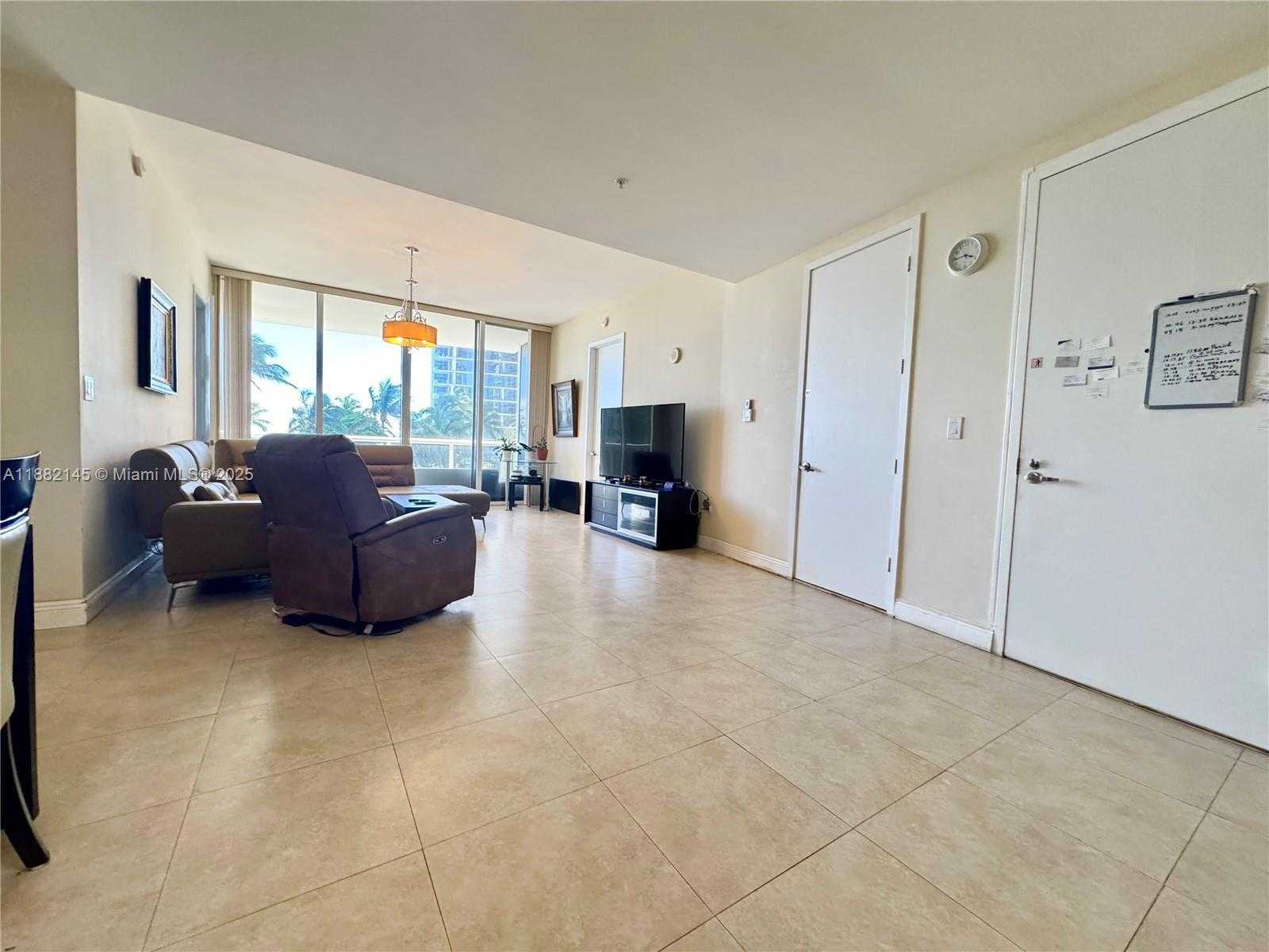 Small Image of 18101 COLLINS AVE #602, Sunny Isles Beach Number 9