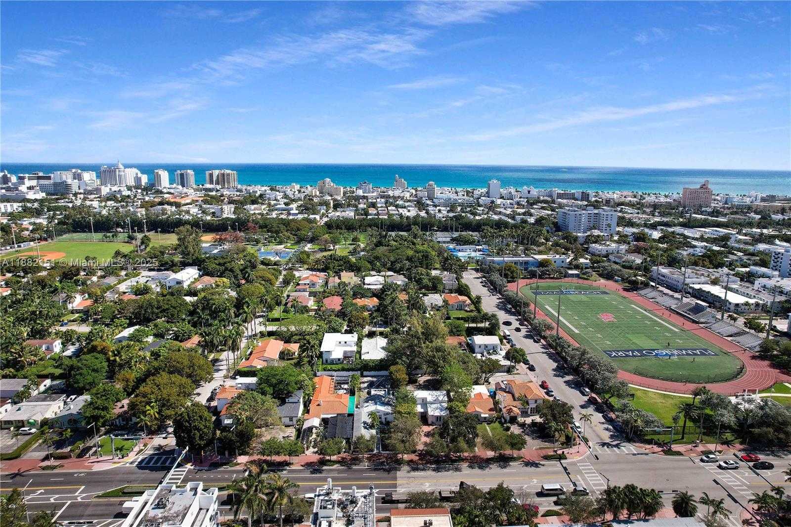Small Image of 1228 WEST AVE #607, Miami Beach Number 27