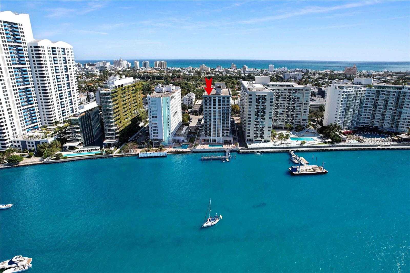 Small Image of 1228 WEST AVE #607, Miami Beach Number 4