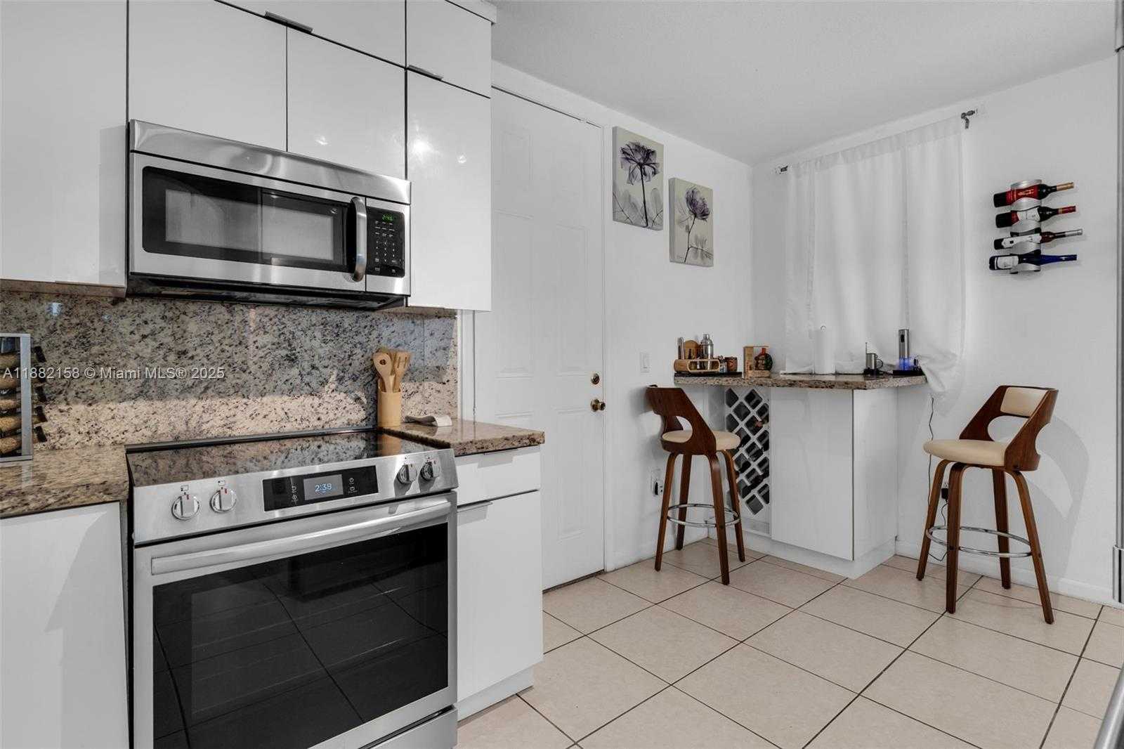 Small Image of 22766 SOUTH WEST 89TH PL, Cutler Bay Number 14