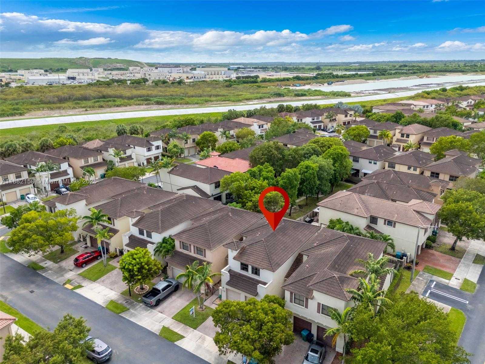 Small Image of 22766 SOUTH WEST 89TH PL, Cutler Bay Number 40