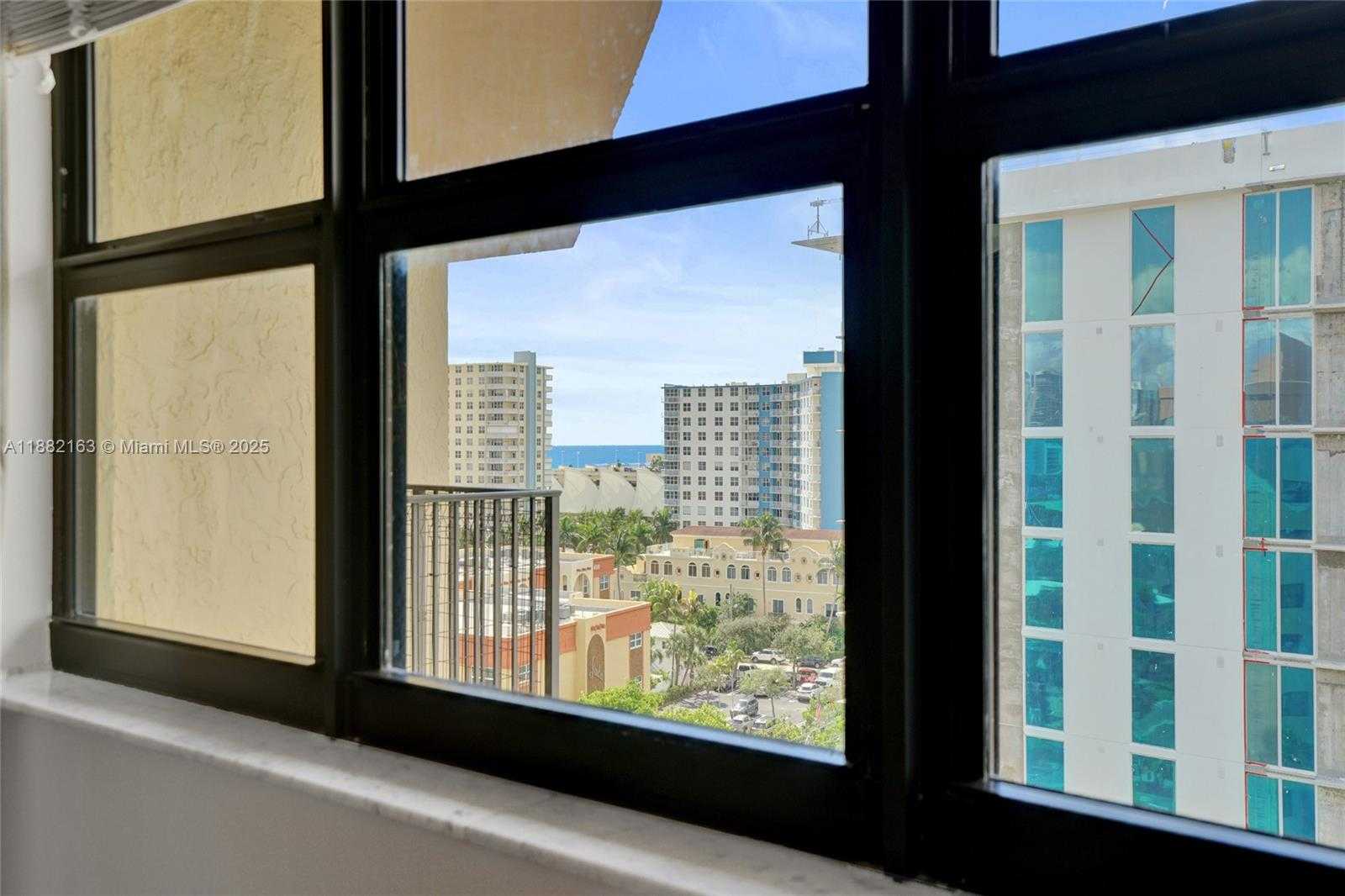 Small Image of 501 NORTH RIVERSIDE DR #PH2, Pompano Beach Number 13