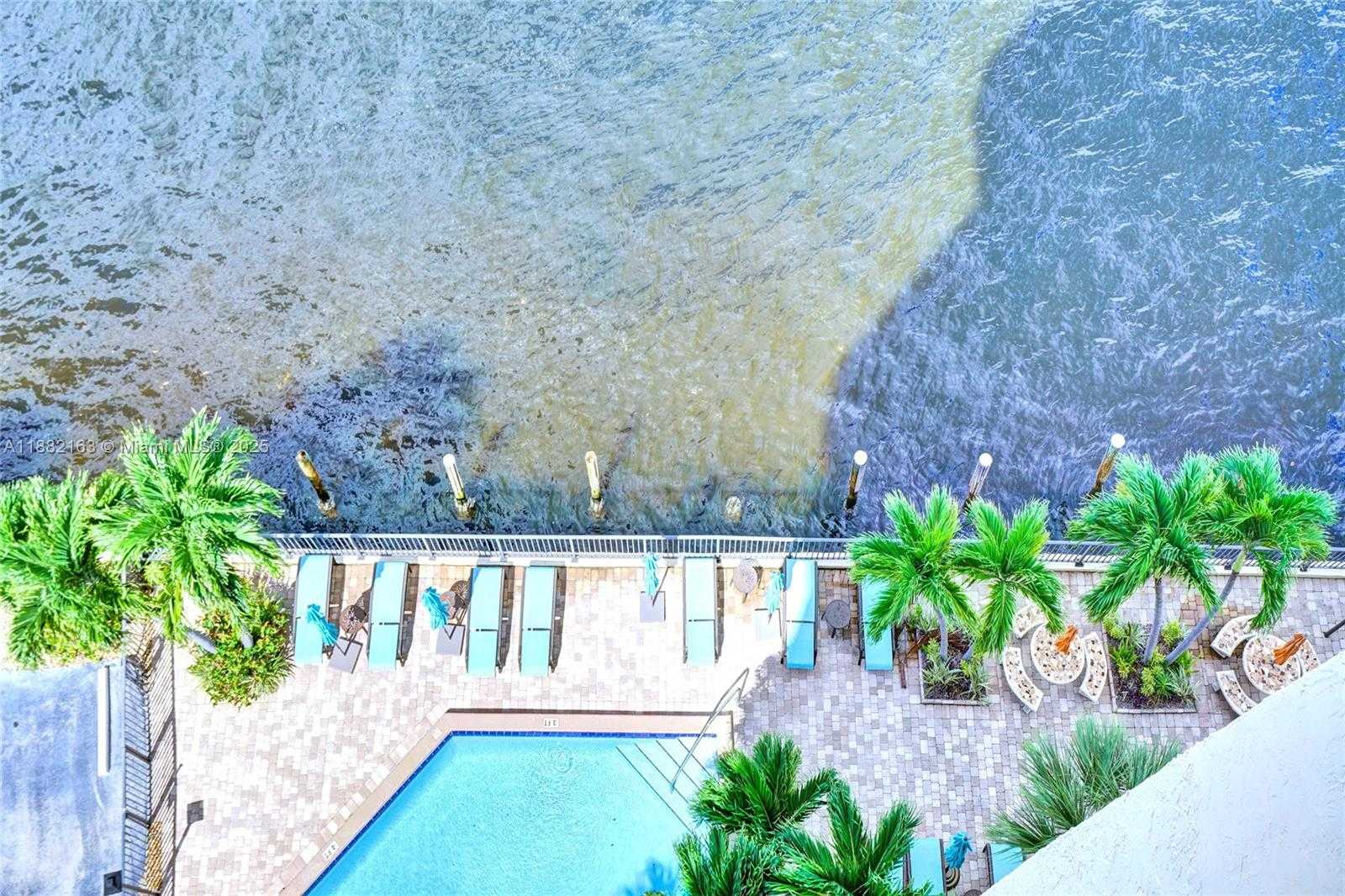 Small Image of 501 NORTH RIVERSIDE DR #PH2, Pompano Beach Number 19