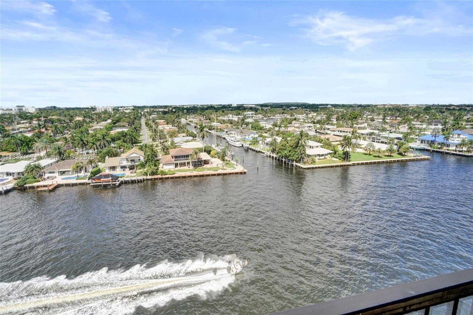 Small Image of 501 NORTH RIVERSIDE DR #PH2, Pompano Beach Number 24