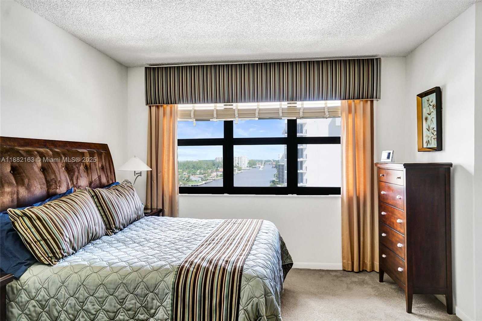 Small Image of 501 NORTH RIVERSIDE DR #PH2, Pompano Beach Number 34