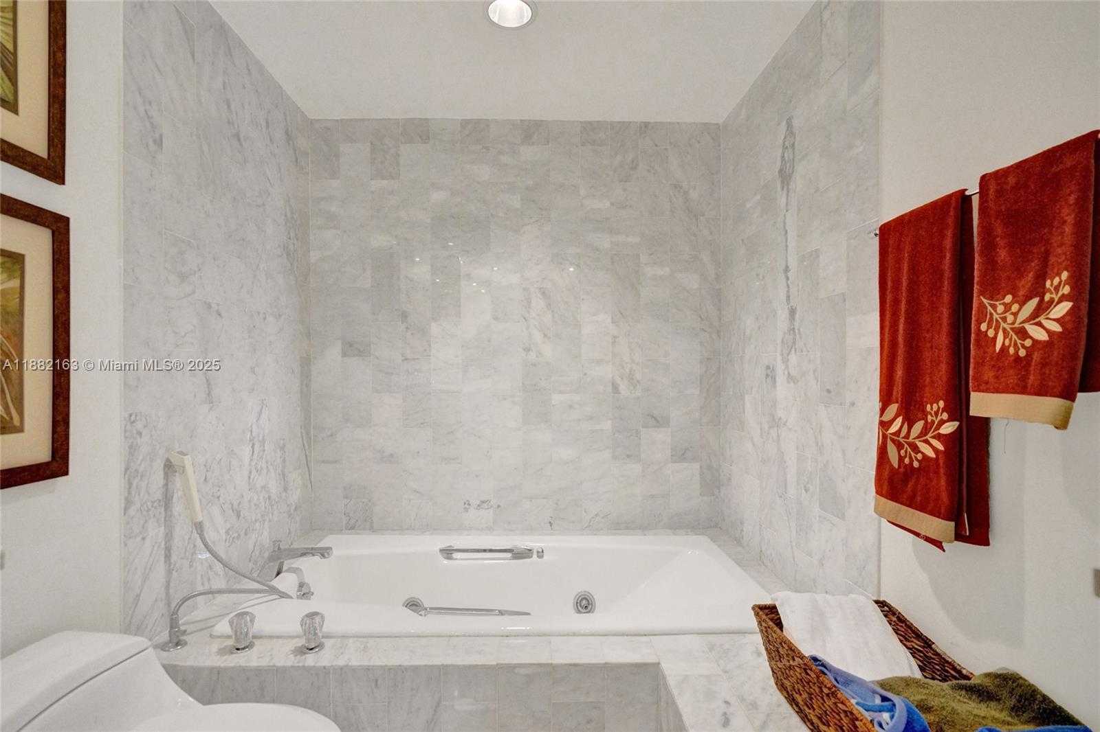 Small Image of 501 NORTH RIVERSIDE DR #PH2, Pompano Beach Number 39