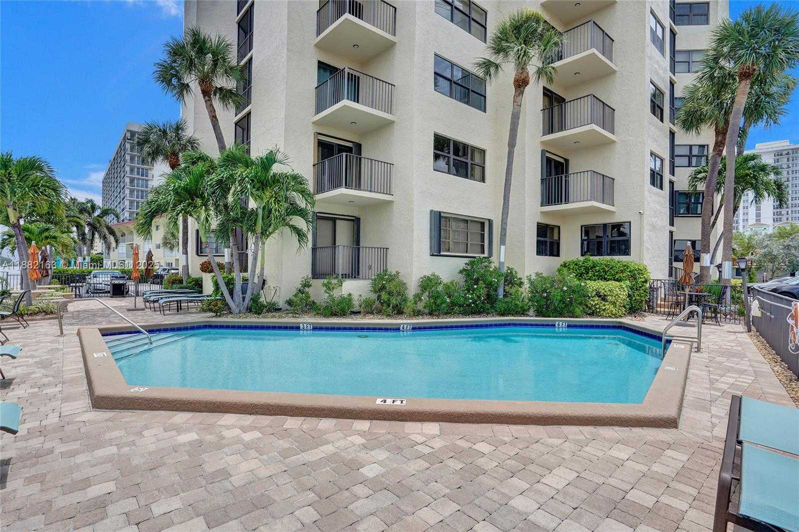 Small Image of 501 NORTH RIVERSIDE DR #PH2, Pompano Beach Number 75