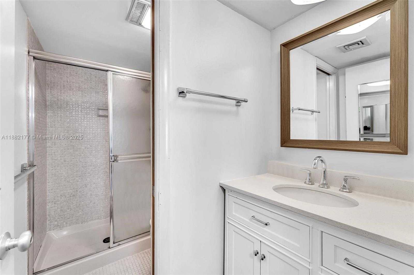 Small Image of 1456 NORTH EAST OCEAN BLVD #7-204, Stuart Number 4