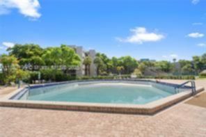 Small Image of 1100 COLONY POINT CIR #518, Pembroke Pines Number 25