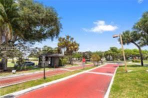 Small Image of 1100 COLONY POINT CIR #518, Pembroke Pines Number 26