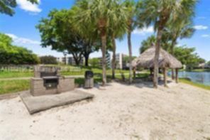 Small Image of 1100 COLONY POINT CIR #518, Pembroke Pines Number 46