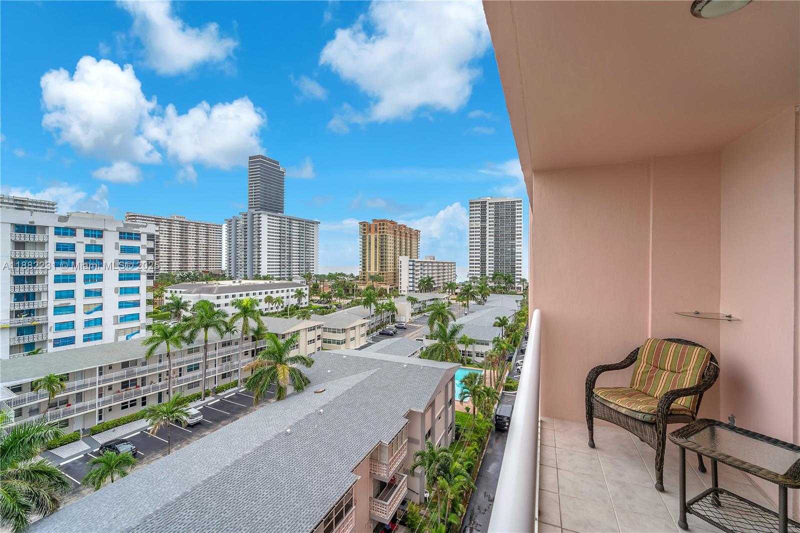 Small Image of 3161 SOUTH OCEAN DR #802, Hallandale Beach Number 10