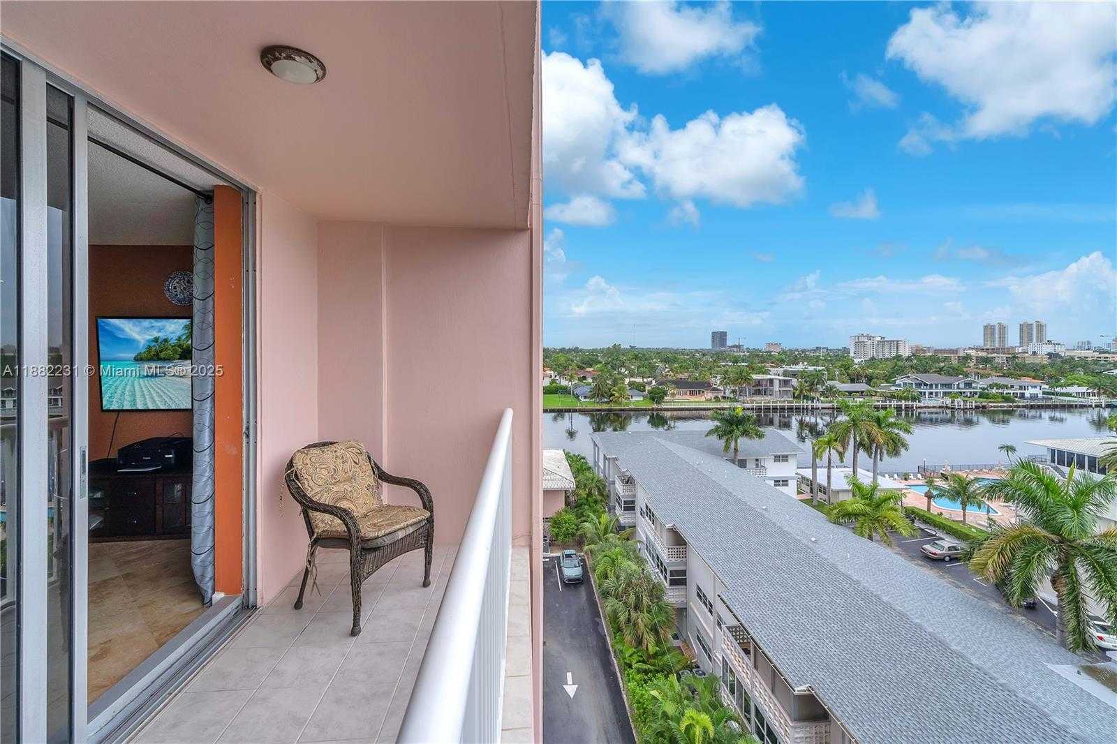 Small Image of 3161 SOUTH OCEAN DR #802, Hallandale Beach Number 11