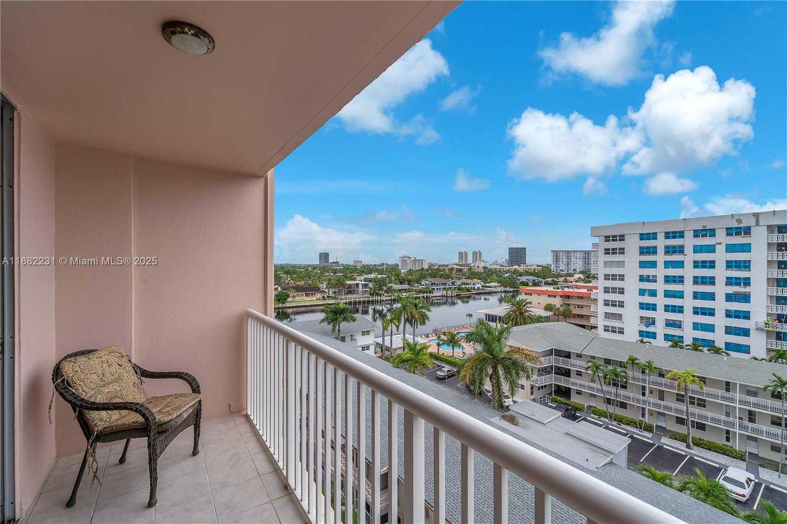 Small Image of 3161 SOUTH OCEAN DR #802, Hallandale Beach Number 13