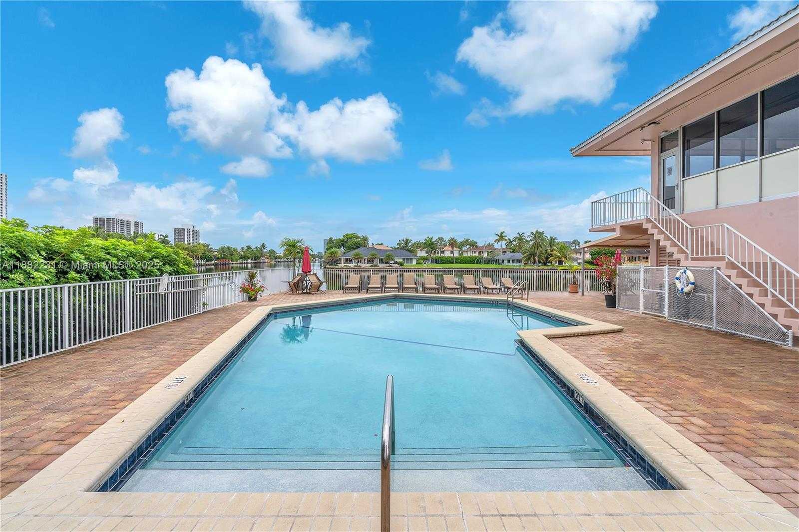 Small Image of 3161 SOUTH OCEAN DR #802, Hallandale Beach Number 27