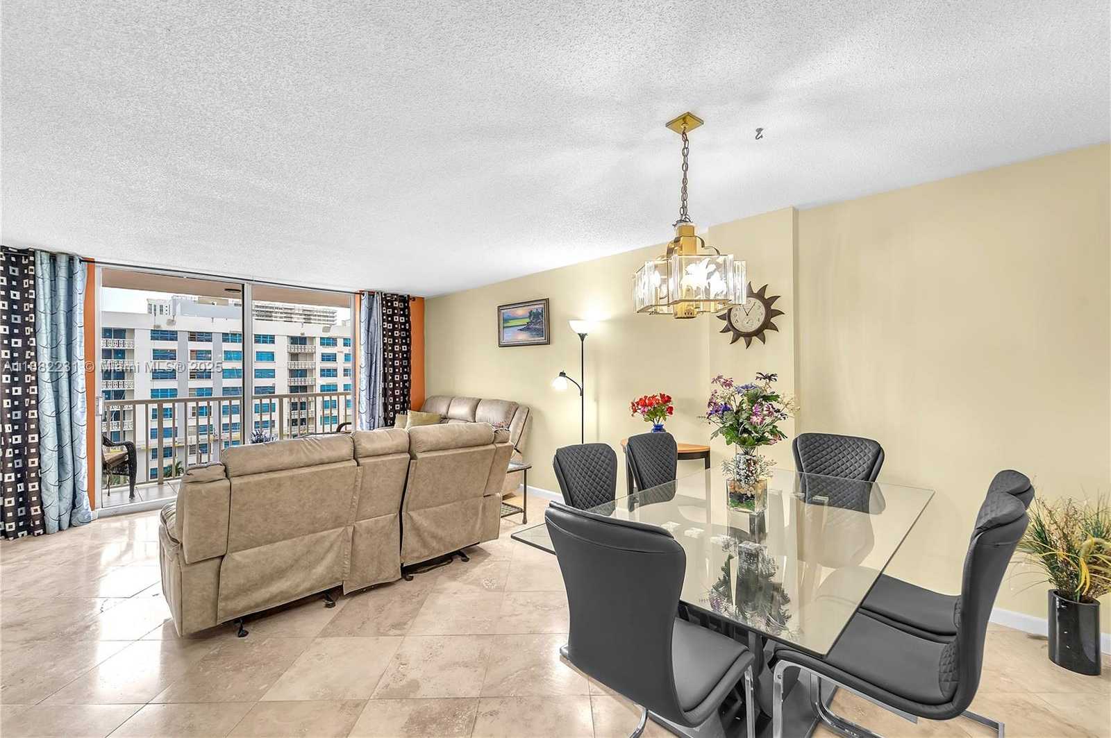 Small Image of 3161 SOUTH OCEAN DR #802, Hallandale Beach Number 6