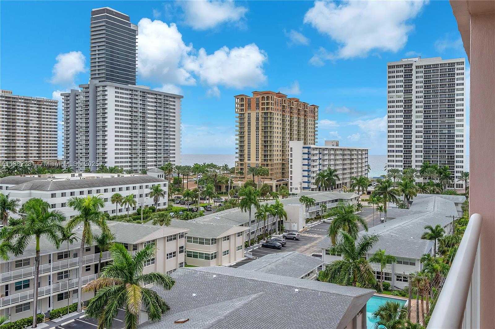 Small Image of 3161 SOUTH OCEAN DR #802, Hallandale Beach Number 9