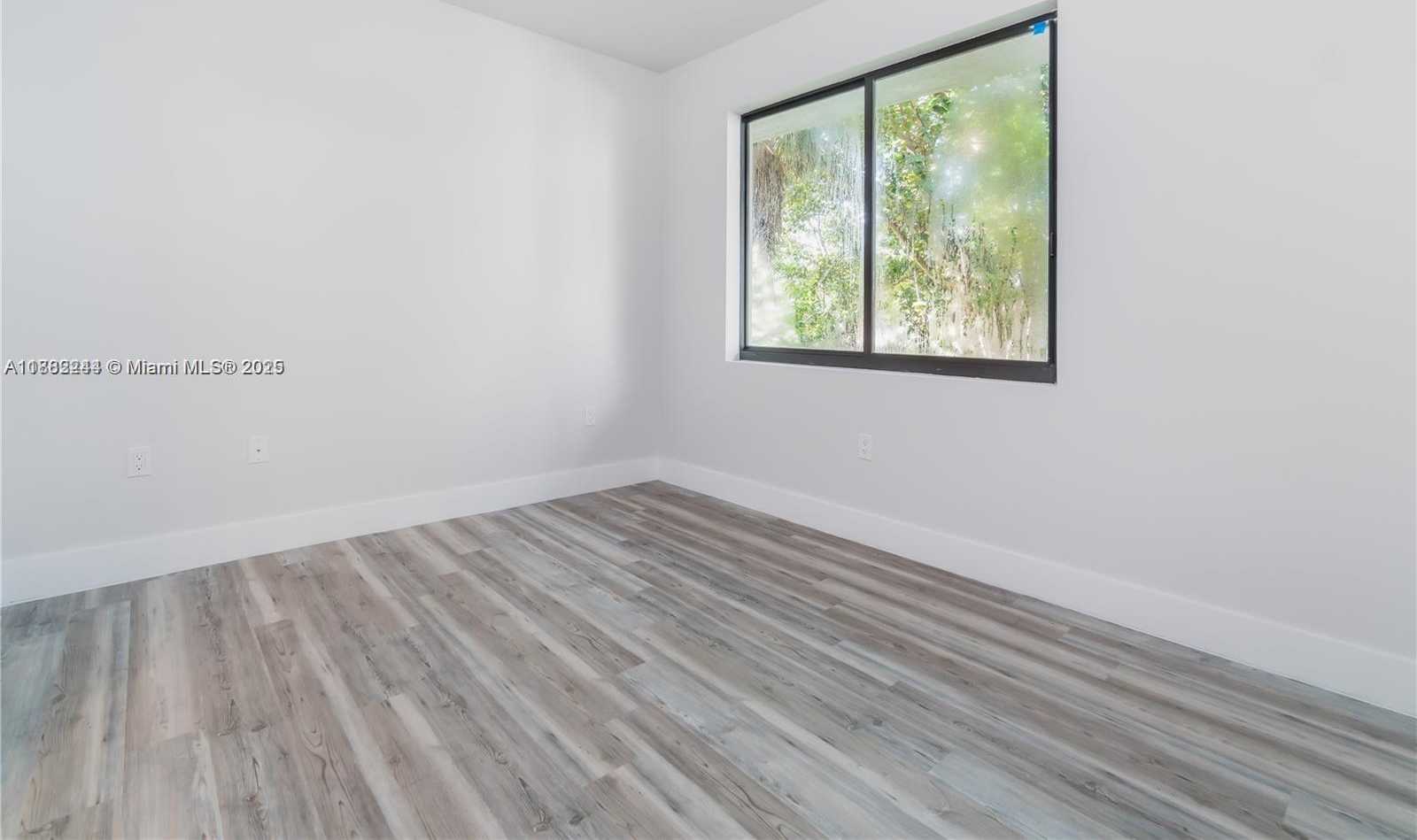 Small Image of 532 SOUTH EAST 1ST CIR, Pompano Beach Number 25