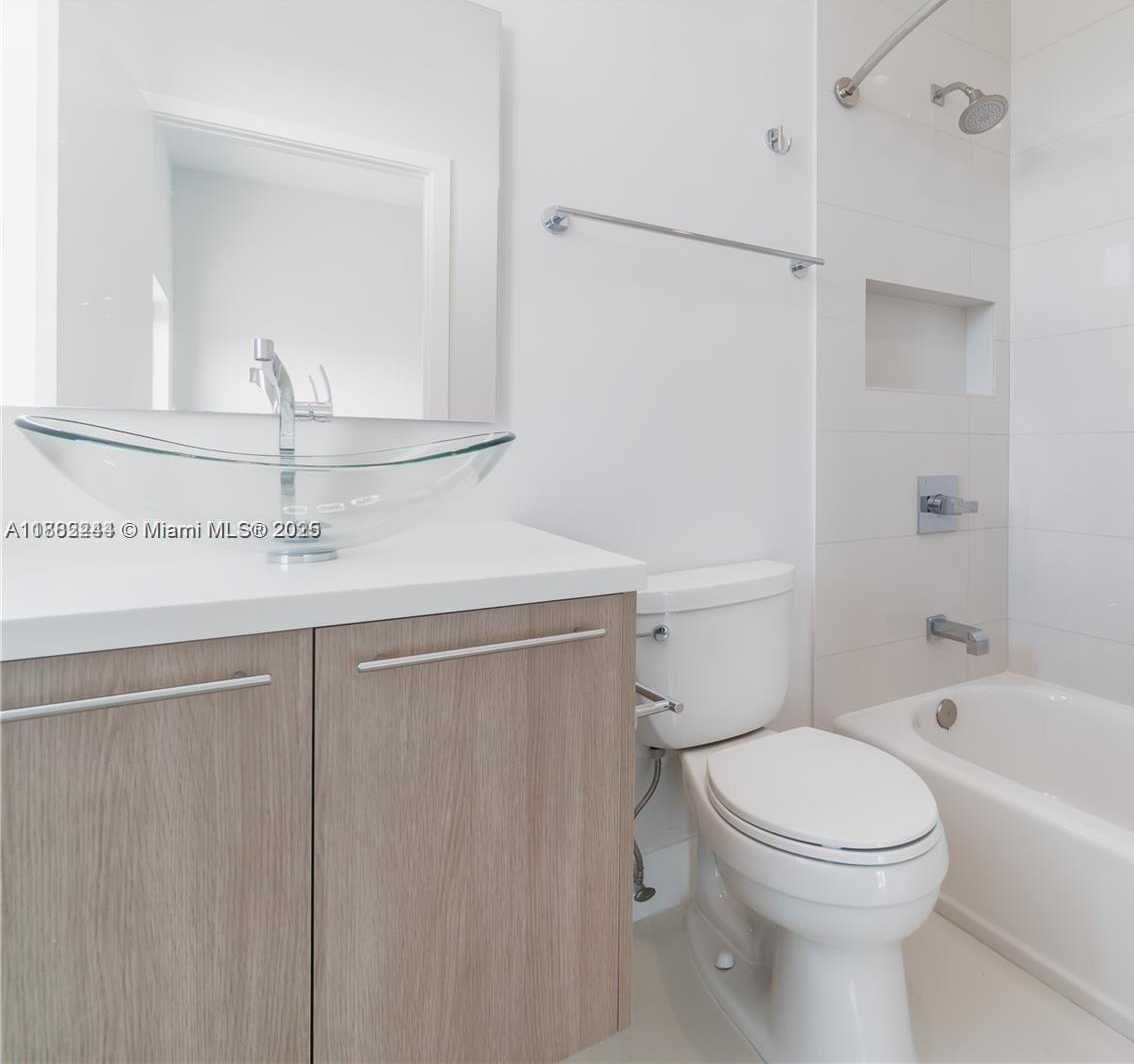 Small Image of 532 SOUTH EAST 1ST CIR, Pompano Beach Number 28
