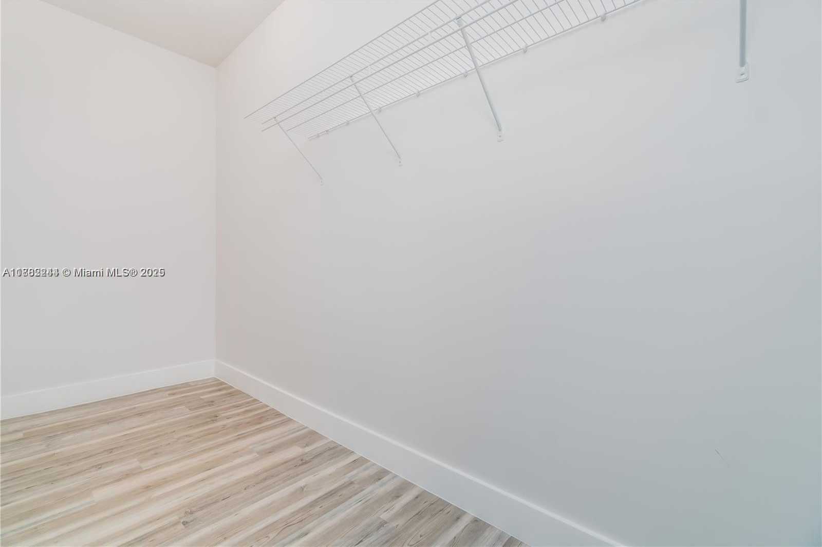 Small Image of 532 SOUTH EAST 1ST CIR, Pompano Beach Number 30