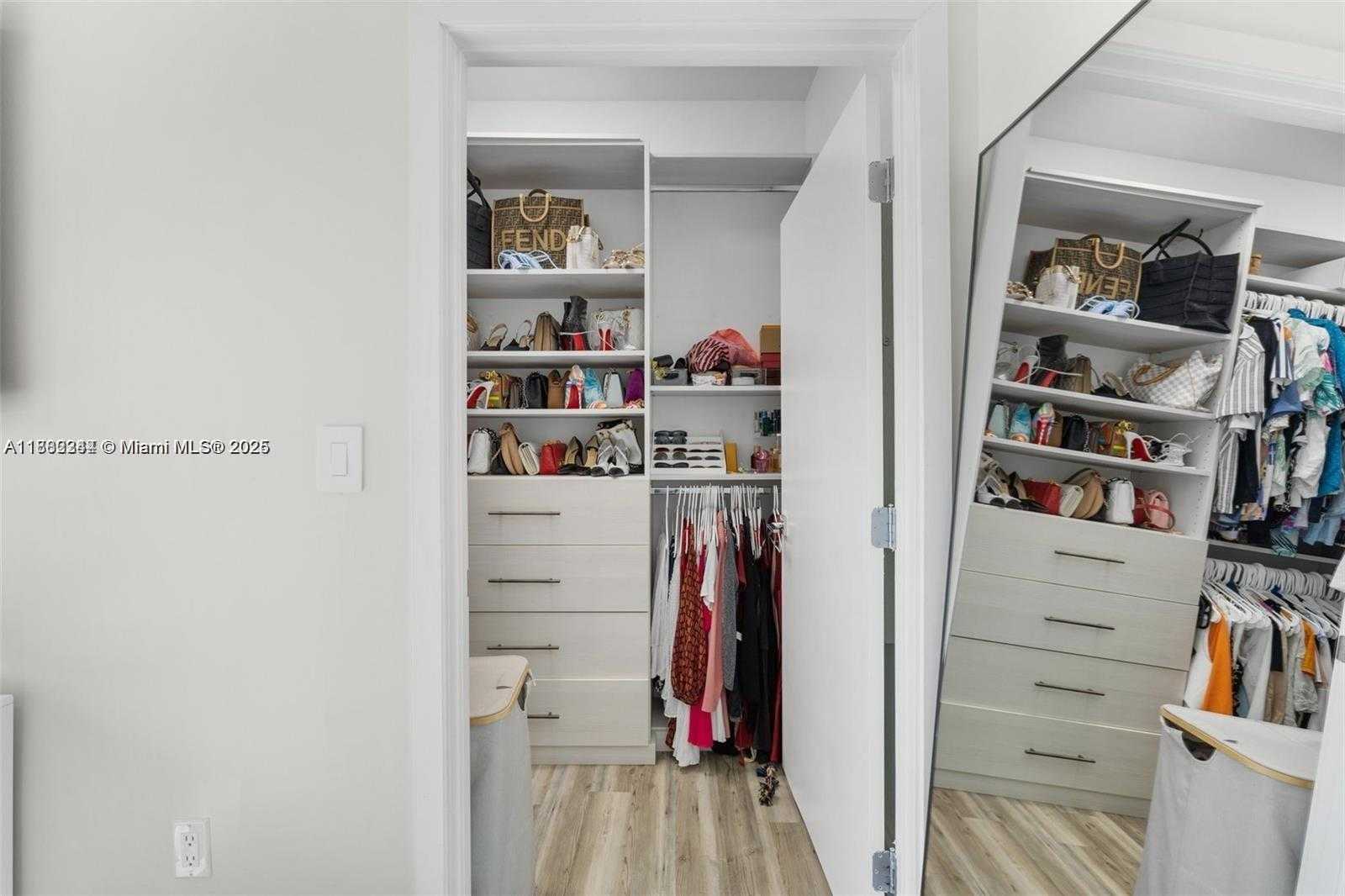 Small Image of 532 SOUTH EAST 1ST CIR, Pompano Beach Number 31