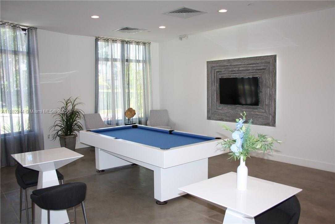 Small Image of 532 SOUTH EAST 1ST CIR, Pompano Beach Number 44