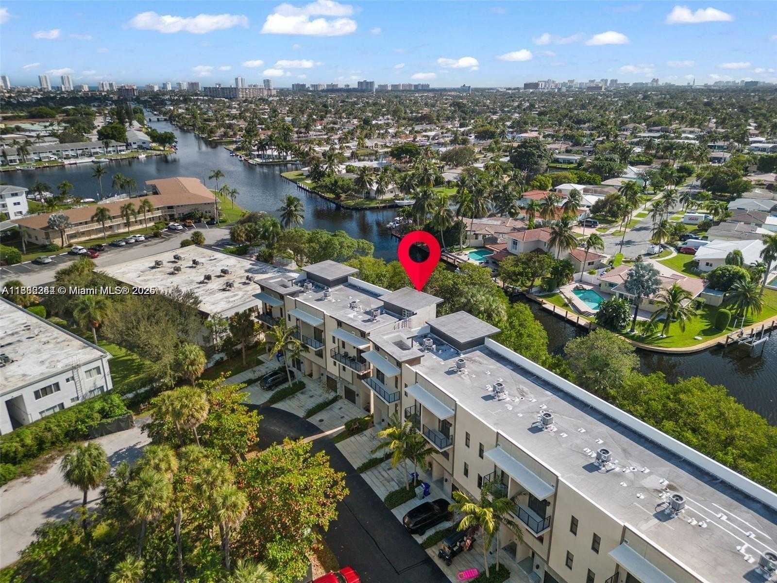 Small Image of 532 SOUTH EAST 1ST CIR, Pompano Beach Number 51