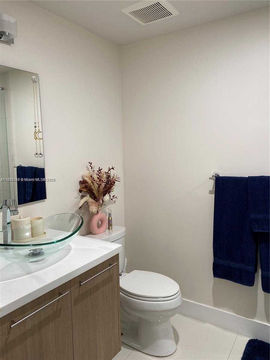 Small Image of 532 SOUTH EAST 1ST CIR, Pompano Beach Number 59