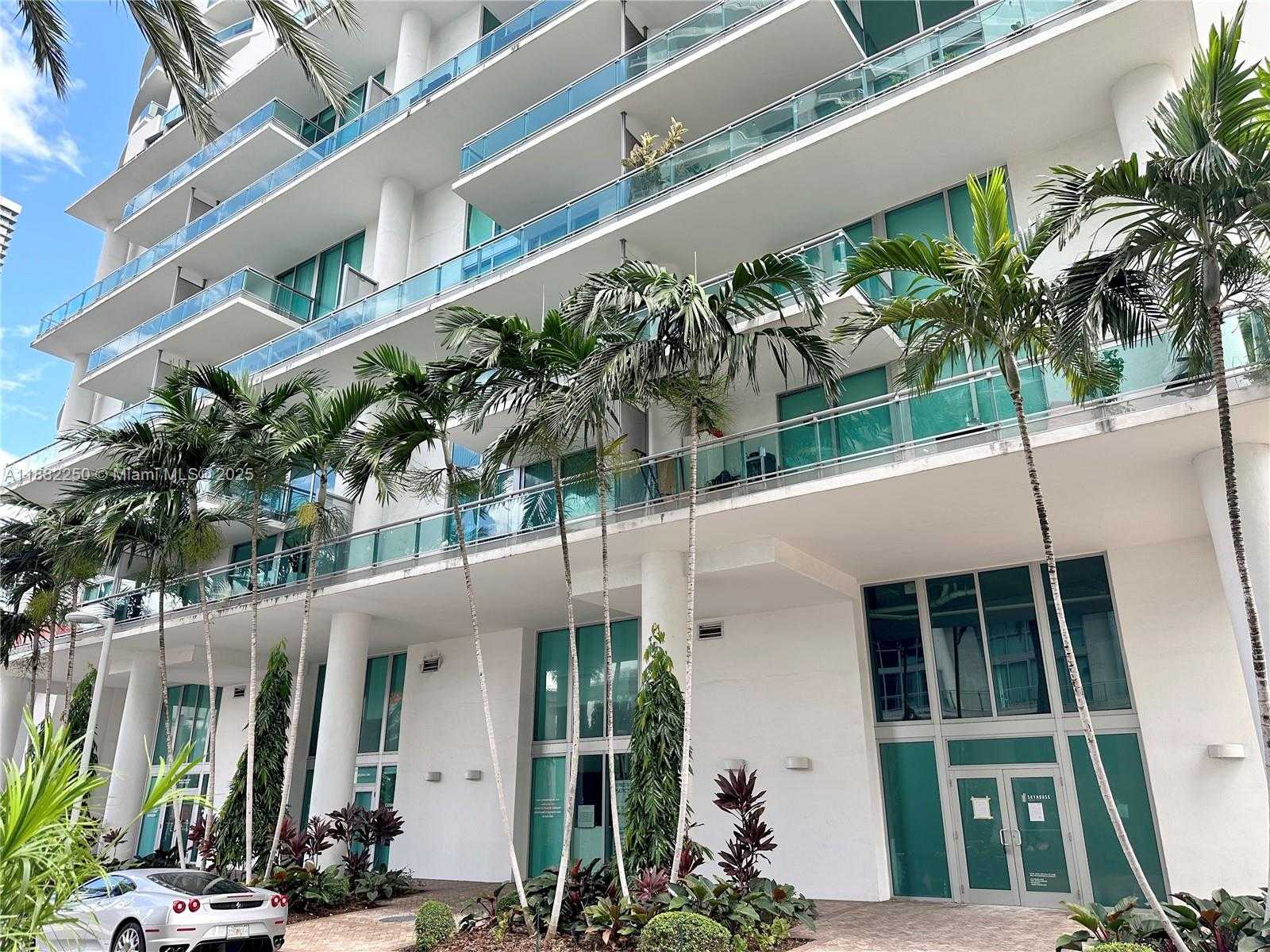 Small Image of 350 SOUTH MIAMI AVE #2215, Miami Number 23