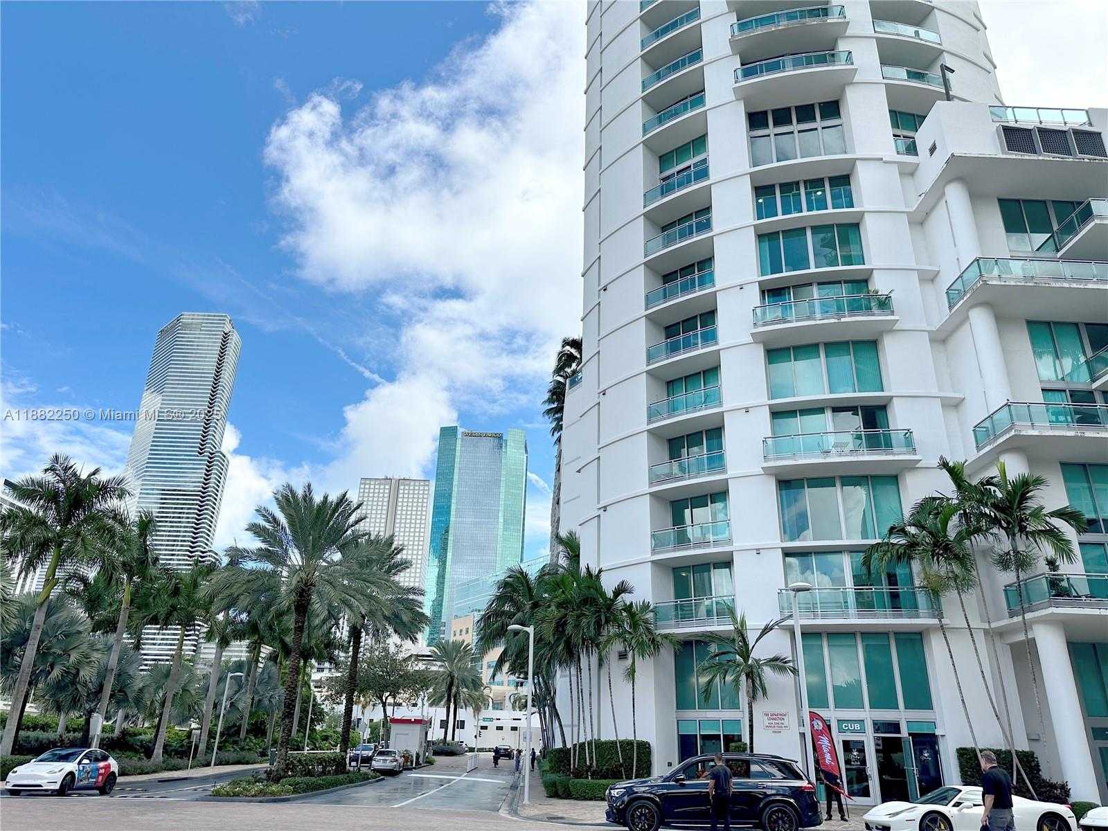 Small Image of 350 SOUTH MIAMI AVE #2215, Miami Number 25