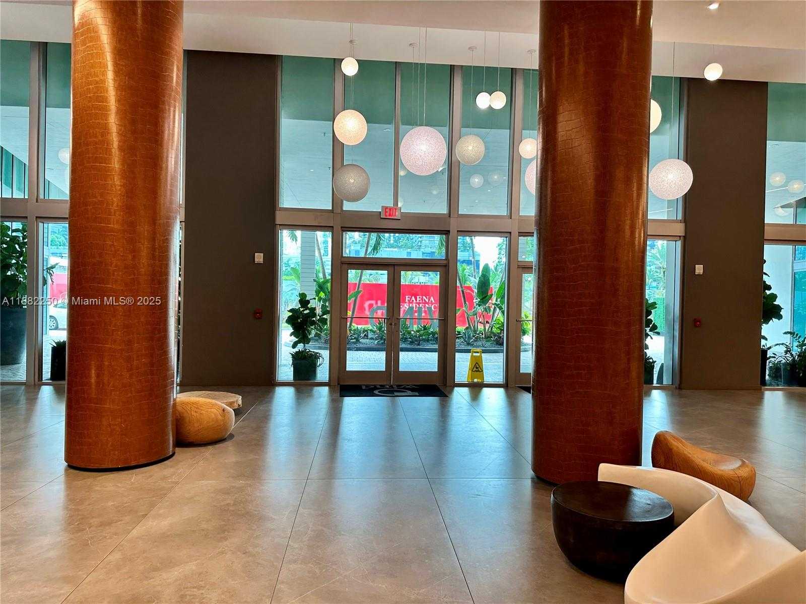 Small Image of 350 SOUTH MIAMI AVE #2215, Miami Number 4