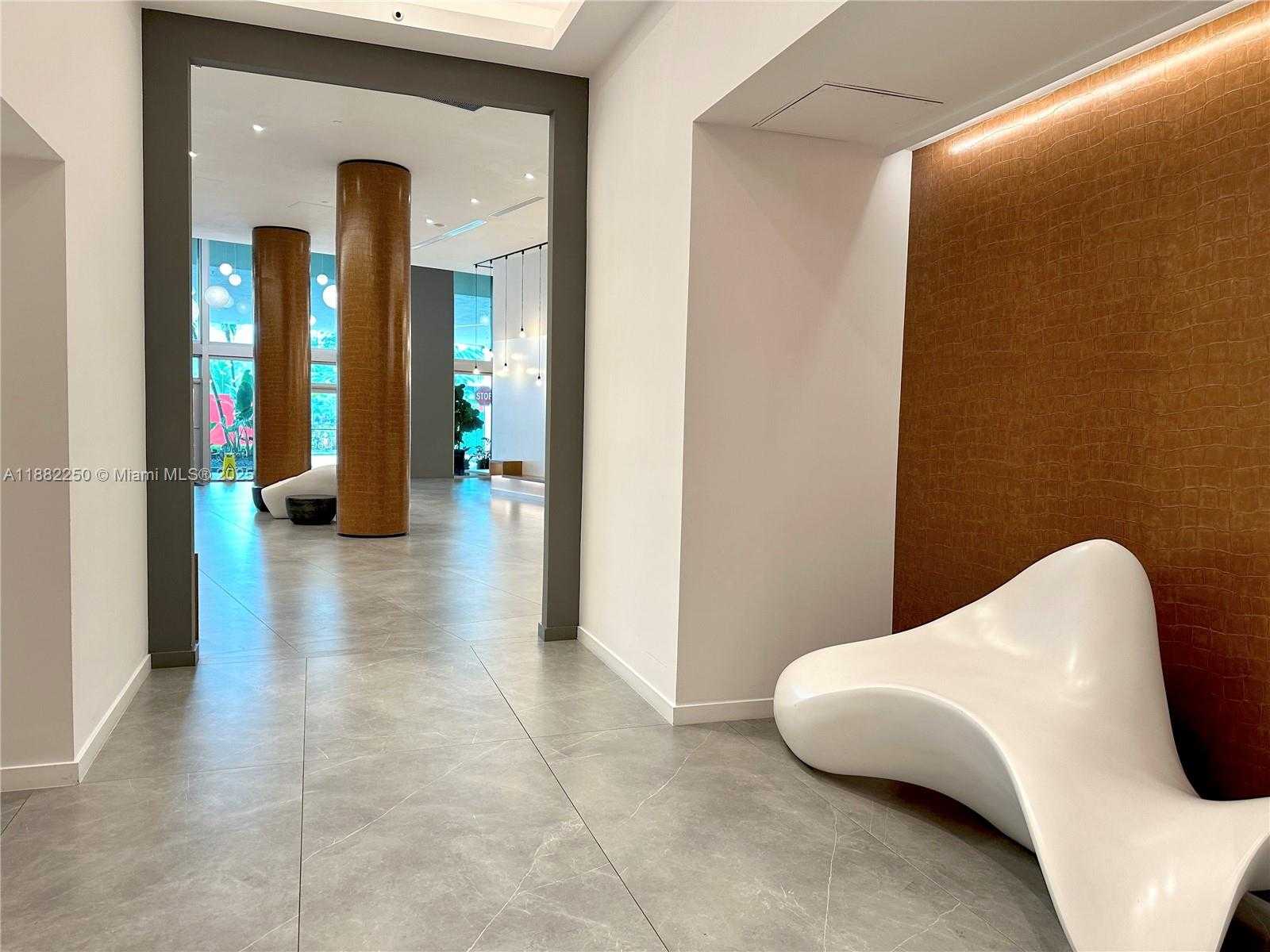 Small Image of 350 SOUTH MIAMI AVE #2215, Miami Number 6