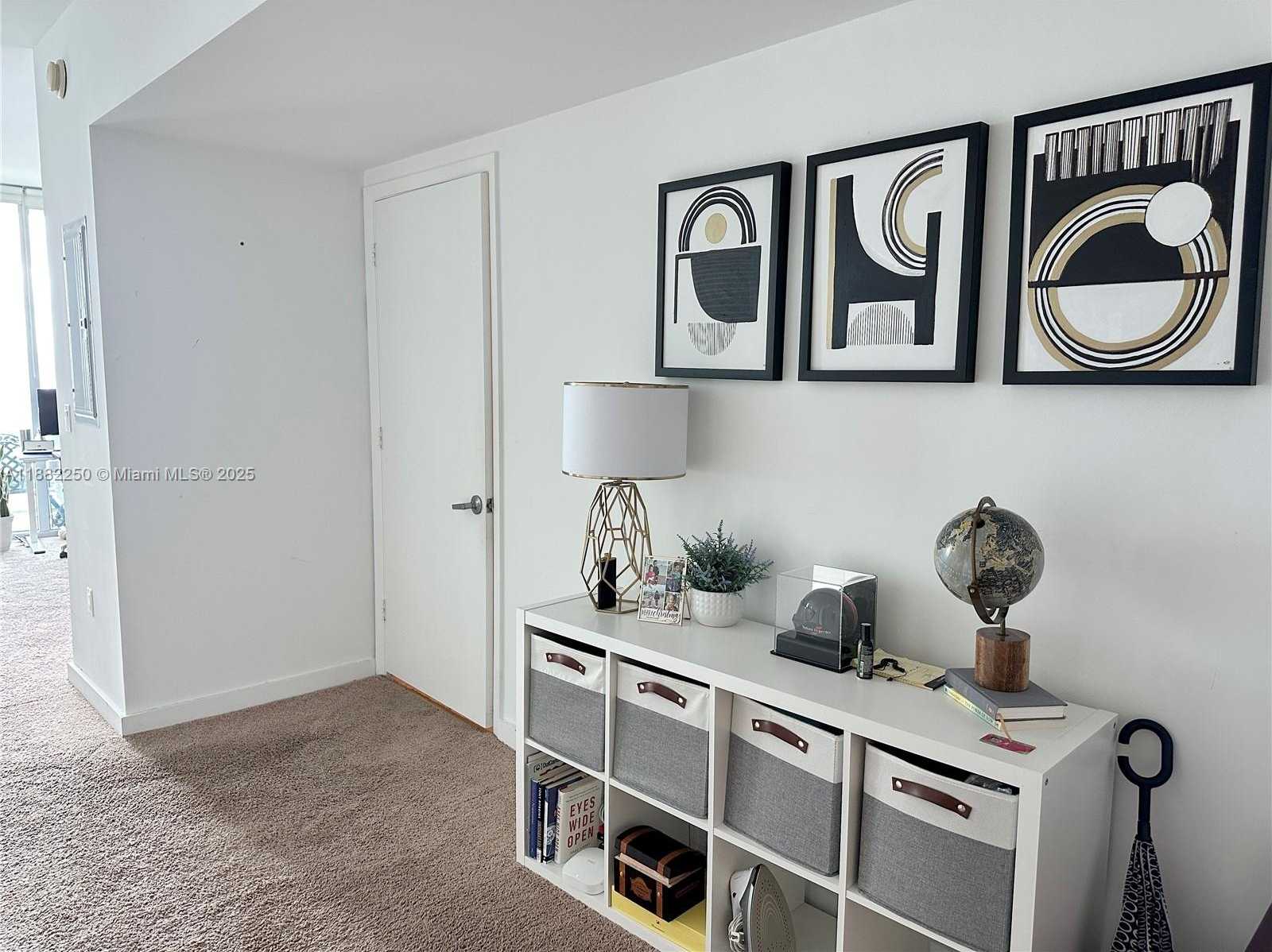 Small Image of 350 SOUTH MIAMI AVE #2215, Miami Number 8