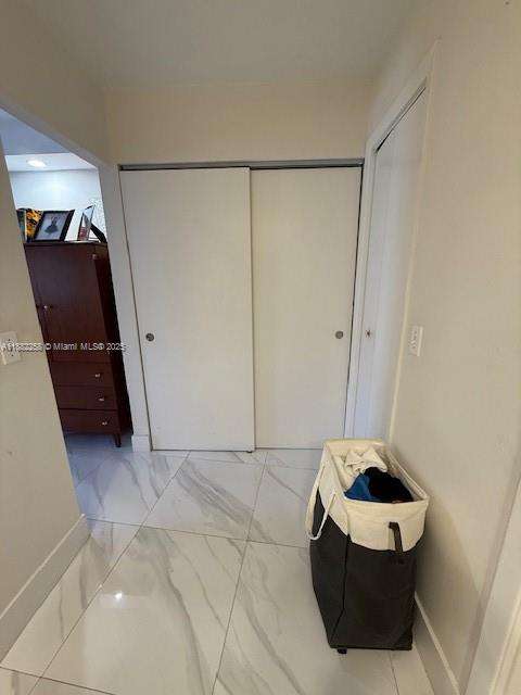 Small Image of 401 GOLDEN ISLES DR #415, Hallandale Beach Number 20