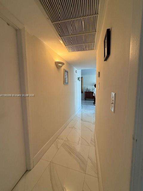 Small Image of 401 GOLDEN ISLES DR #415, Hallandale Beach Number 23