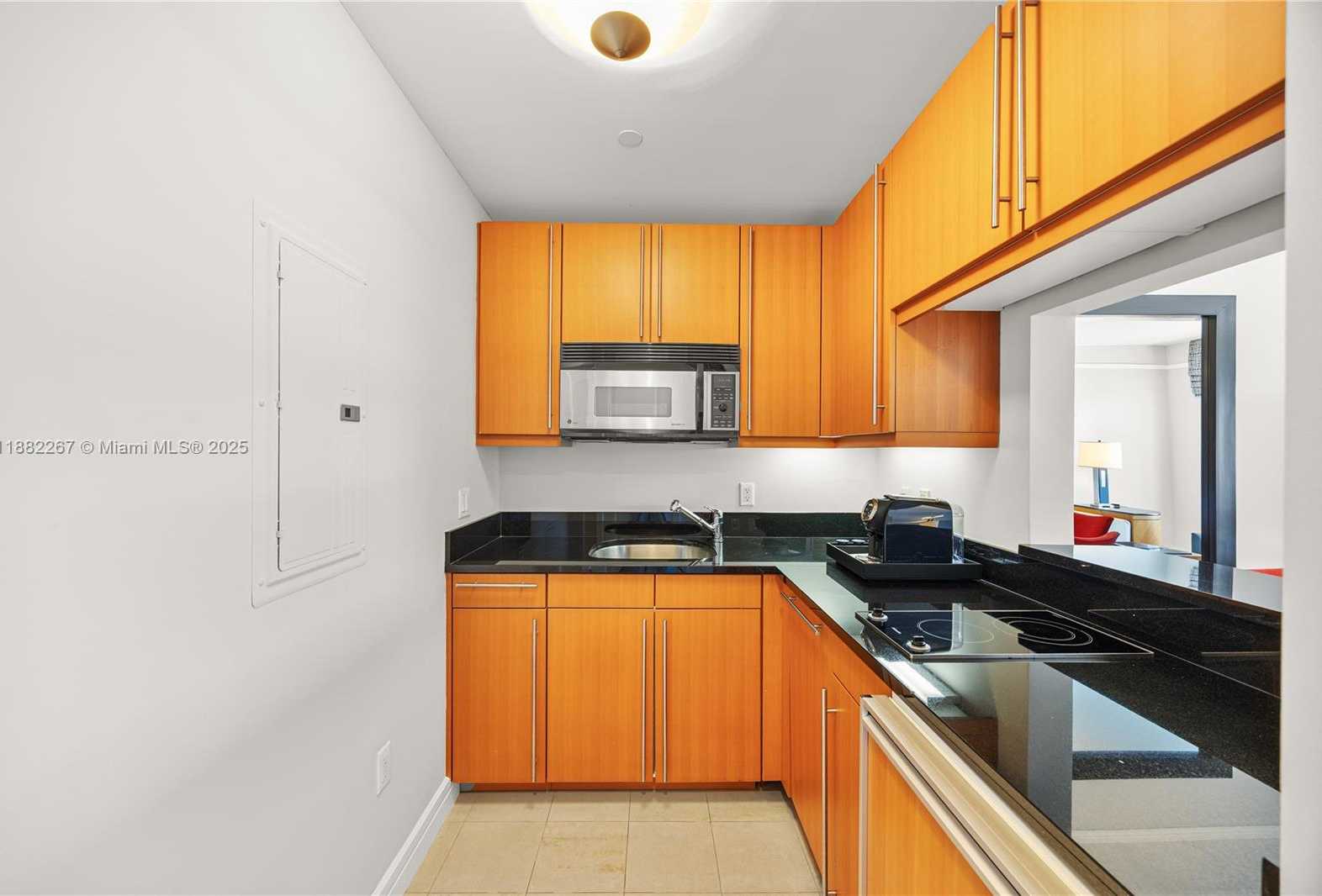 Small Image of 1435 BRICKELL AVE #3203, Miami Number 11