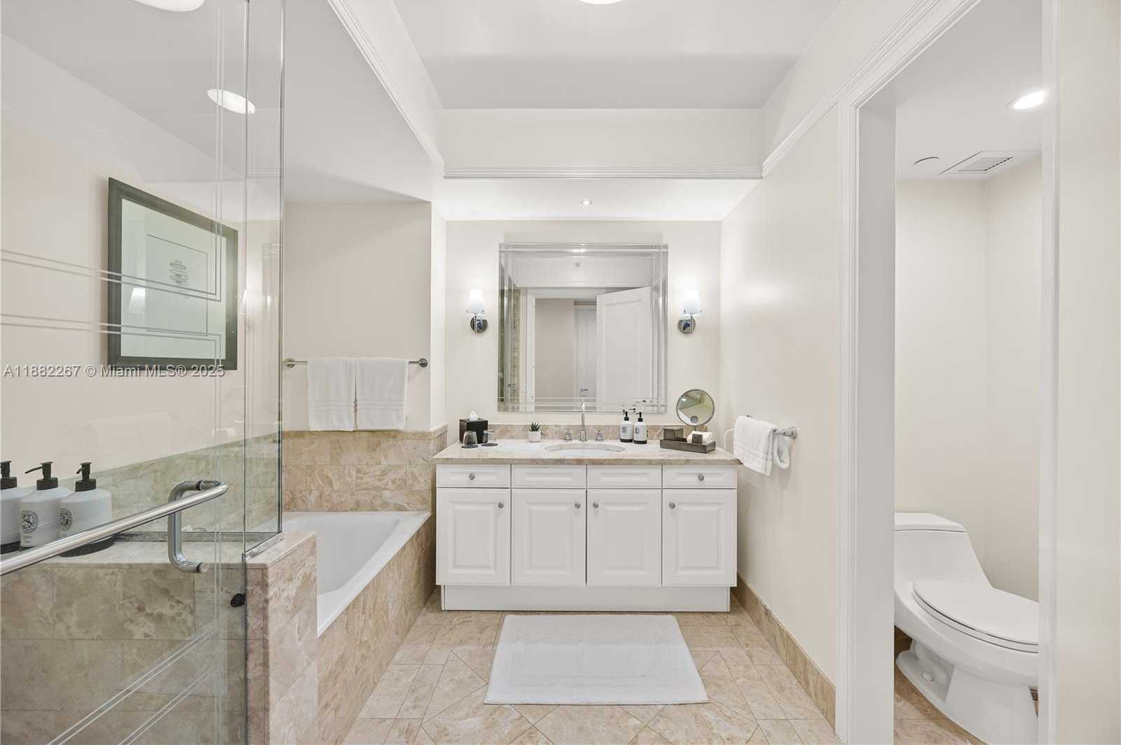 Small Image of 1435 BRICKELL AVE #3203, Miami Number 17