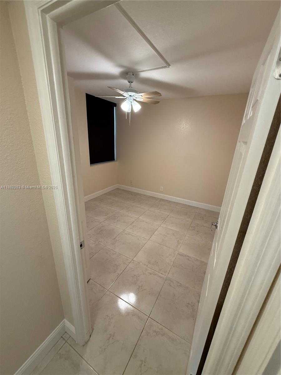 Small Image of 20381 NORTH EAST 30TH AVE #118-7, Aventura Number 18